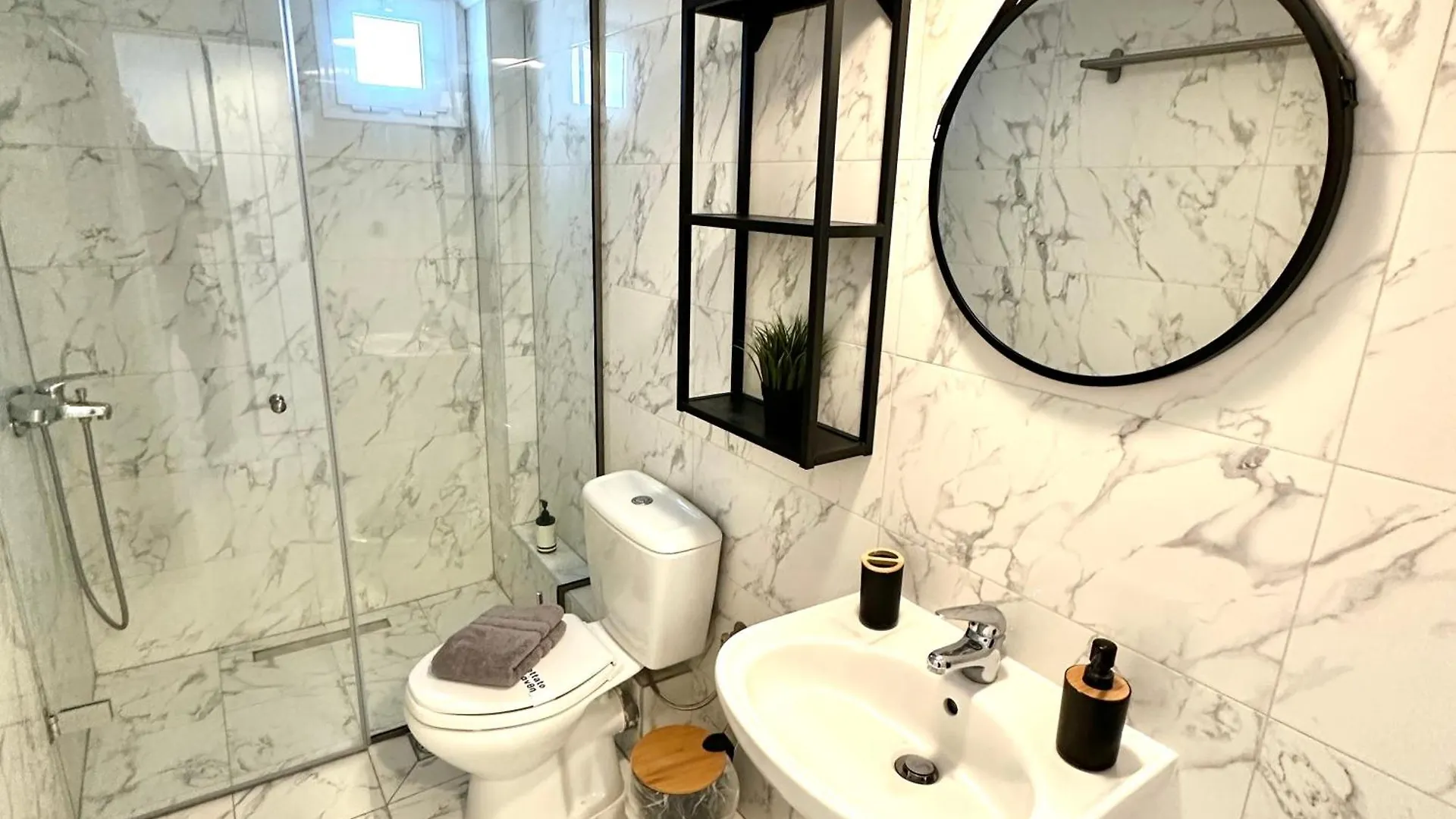 R&T Apartments Kallithea
