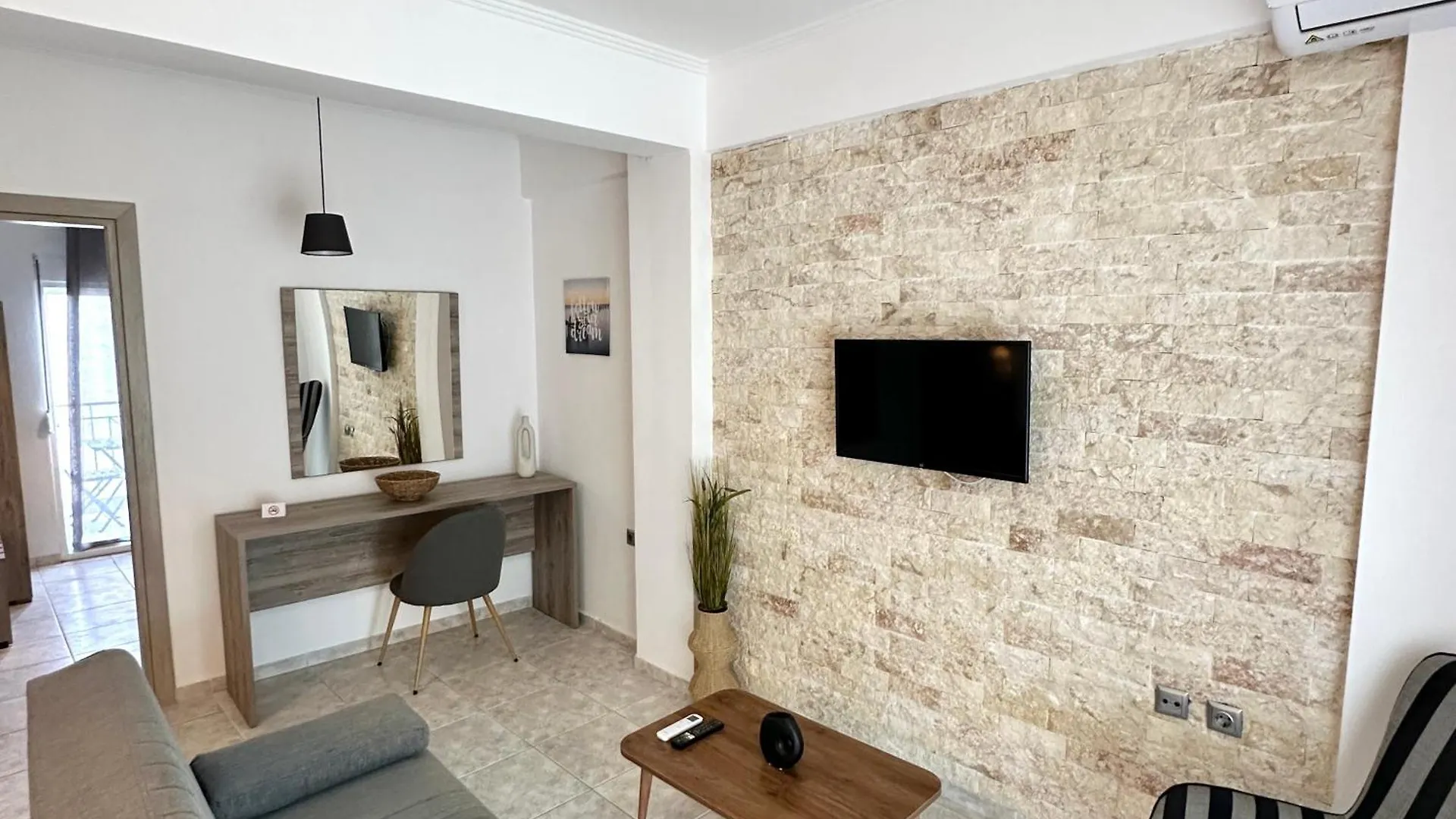 R&T Apartments Kallithea