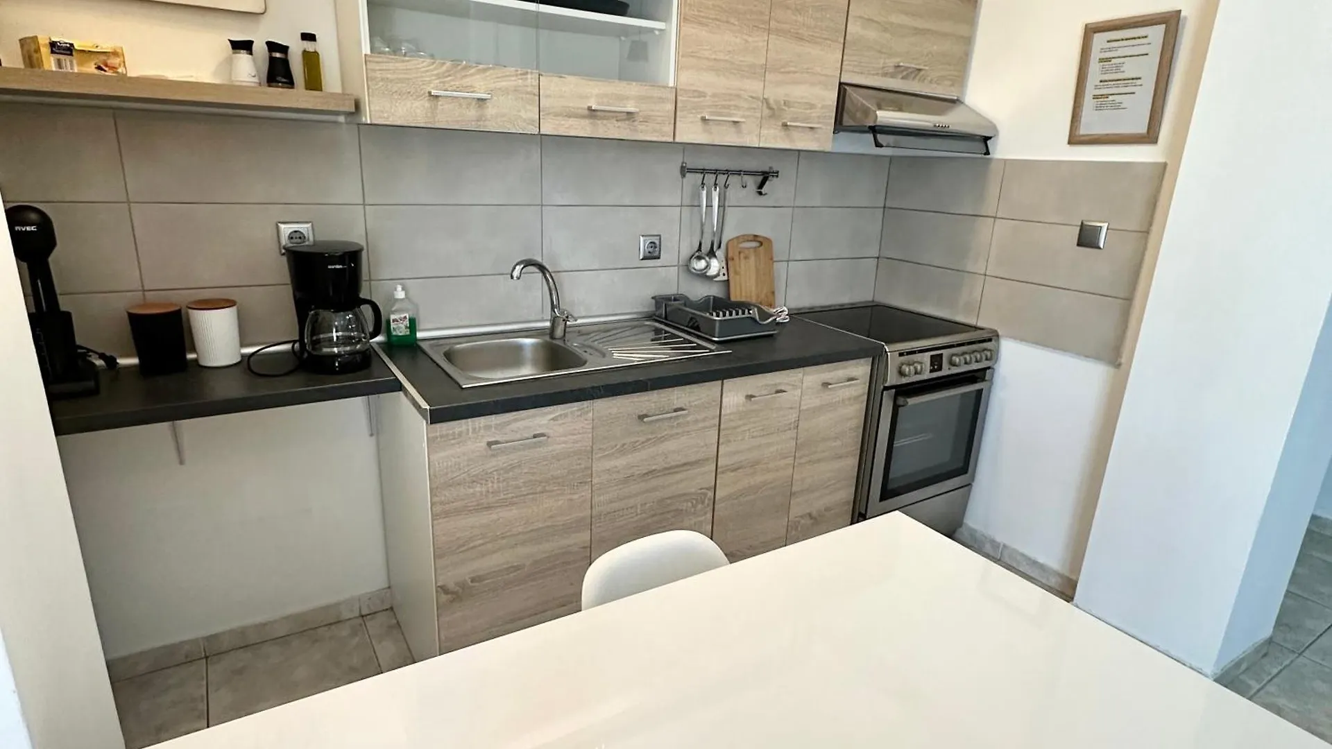 R&T Apartments Kallithea