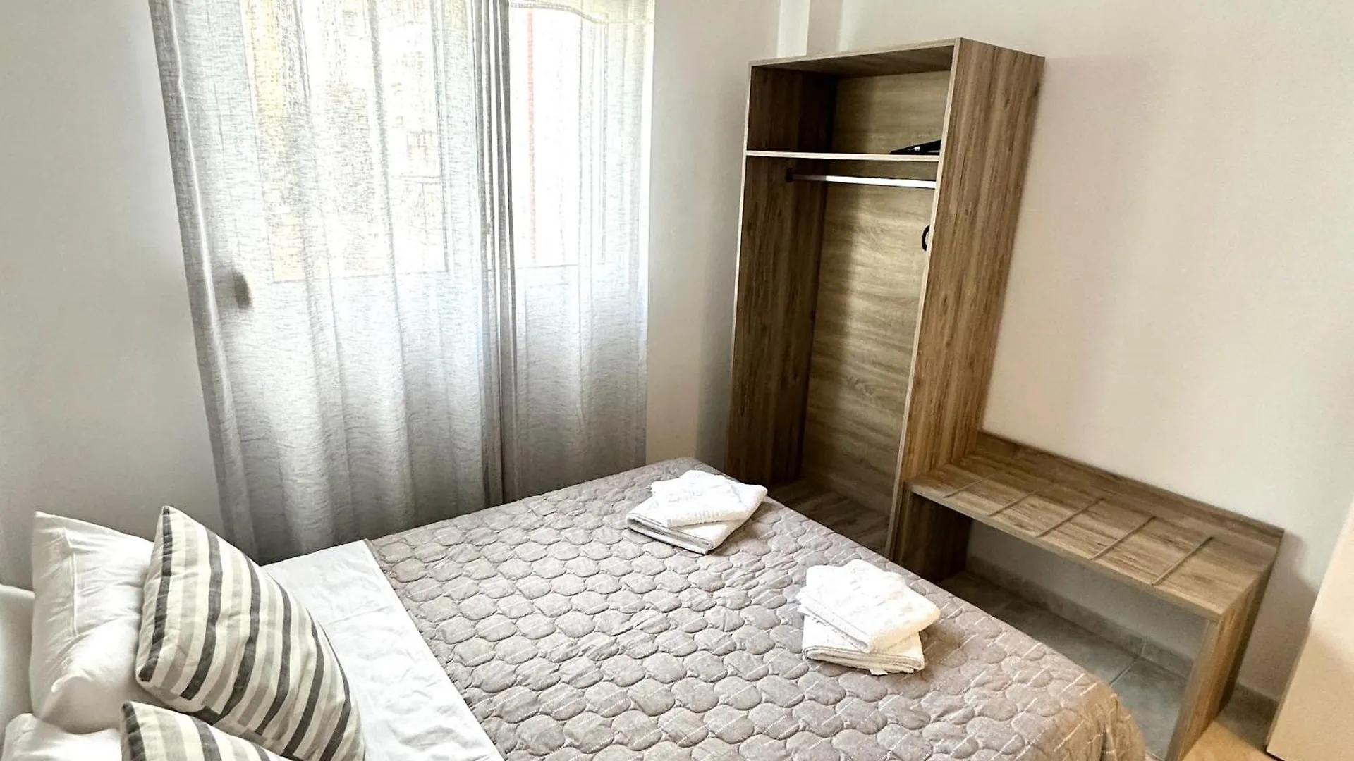 R&T Apartments Kallithea  Greece